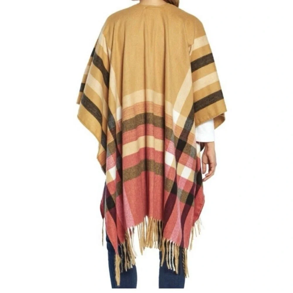 Woolrich Justine Cozy Blanket Wrap Like New